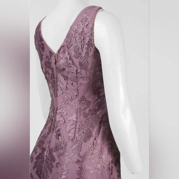 Adrianna Papell Boat Neck Sleeveless Tafetta Embroidered Mesh Dress with Jacket - Picture 5 of 8